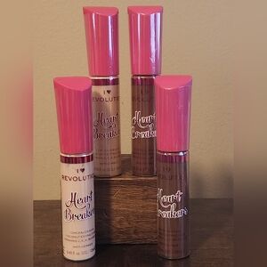REVOLUTION HEART BREAKERS CONCEALER